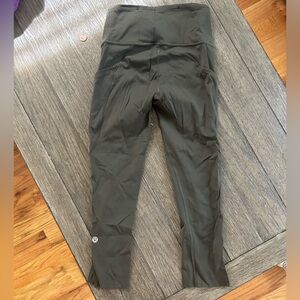 LuLuLemon Cropped Army Green Leggings